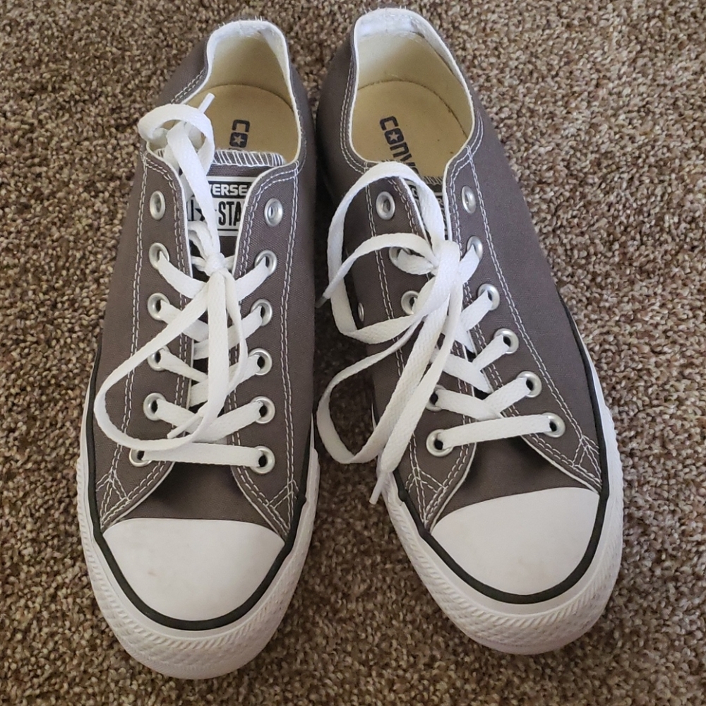 Converse low top